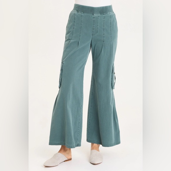 XCVI
ERWIN SIDE PLEATS CARGO WIDE-LEG PANT
 In Ocean Storm Pigment - Picture 2 of 5
